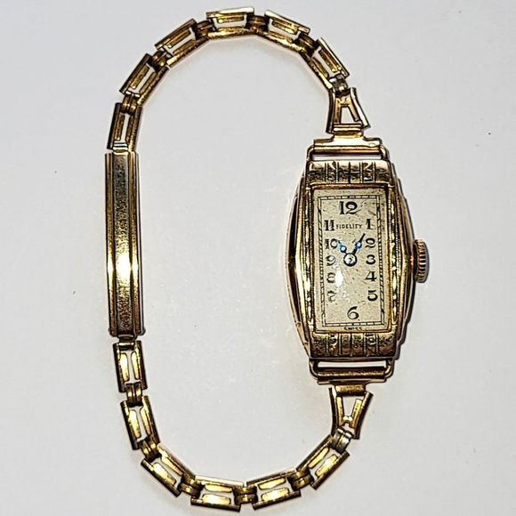 Fidelity Accessories - SOLD!!  FIDELITY ART DECO LADIES WRISTWATCH 10K R.G.P.